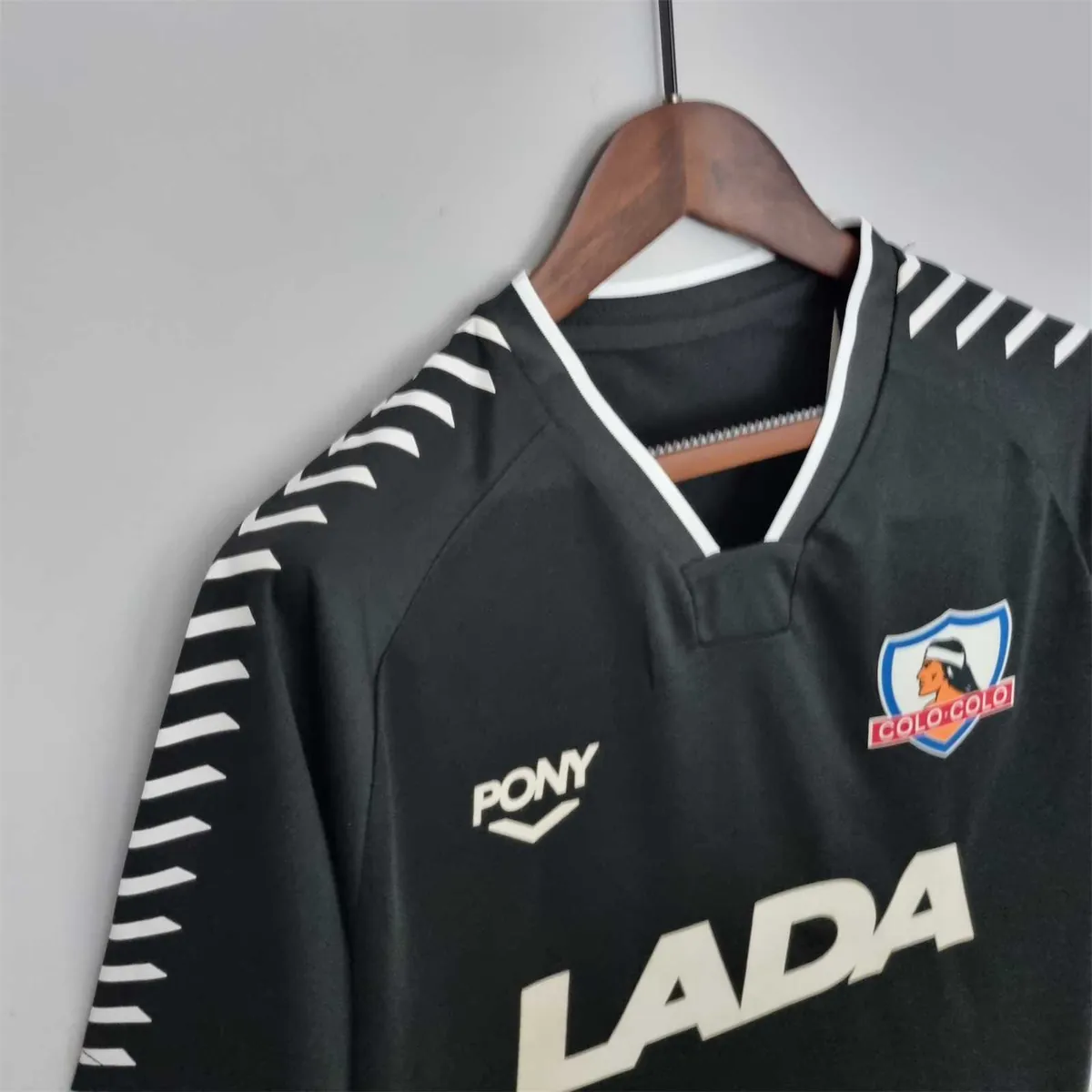 1992 Colo-Colo away 5