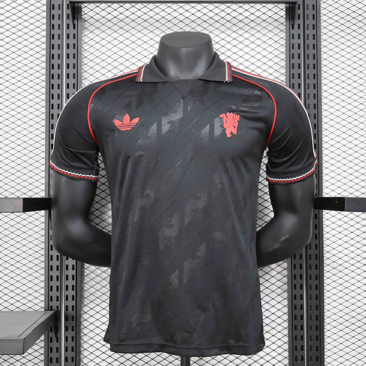 24-25 Manchester United OG Black Player Version Shirt AAAAJersey Supplier Yupoo 6