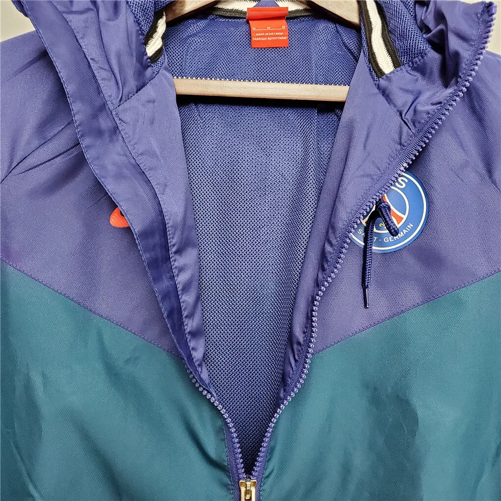 20-21 PSG redpurplegreen windbreaker 1