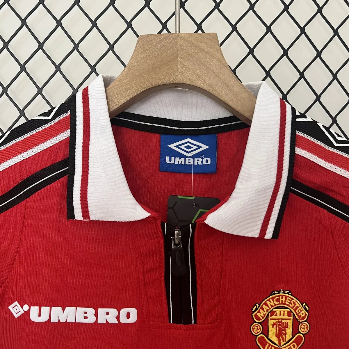 98-99 Manchester United Home Retro Kid Kits Children Sets Jerseys Supllier Yupoo 6