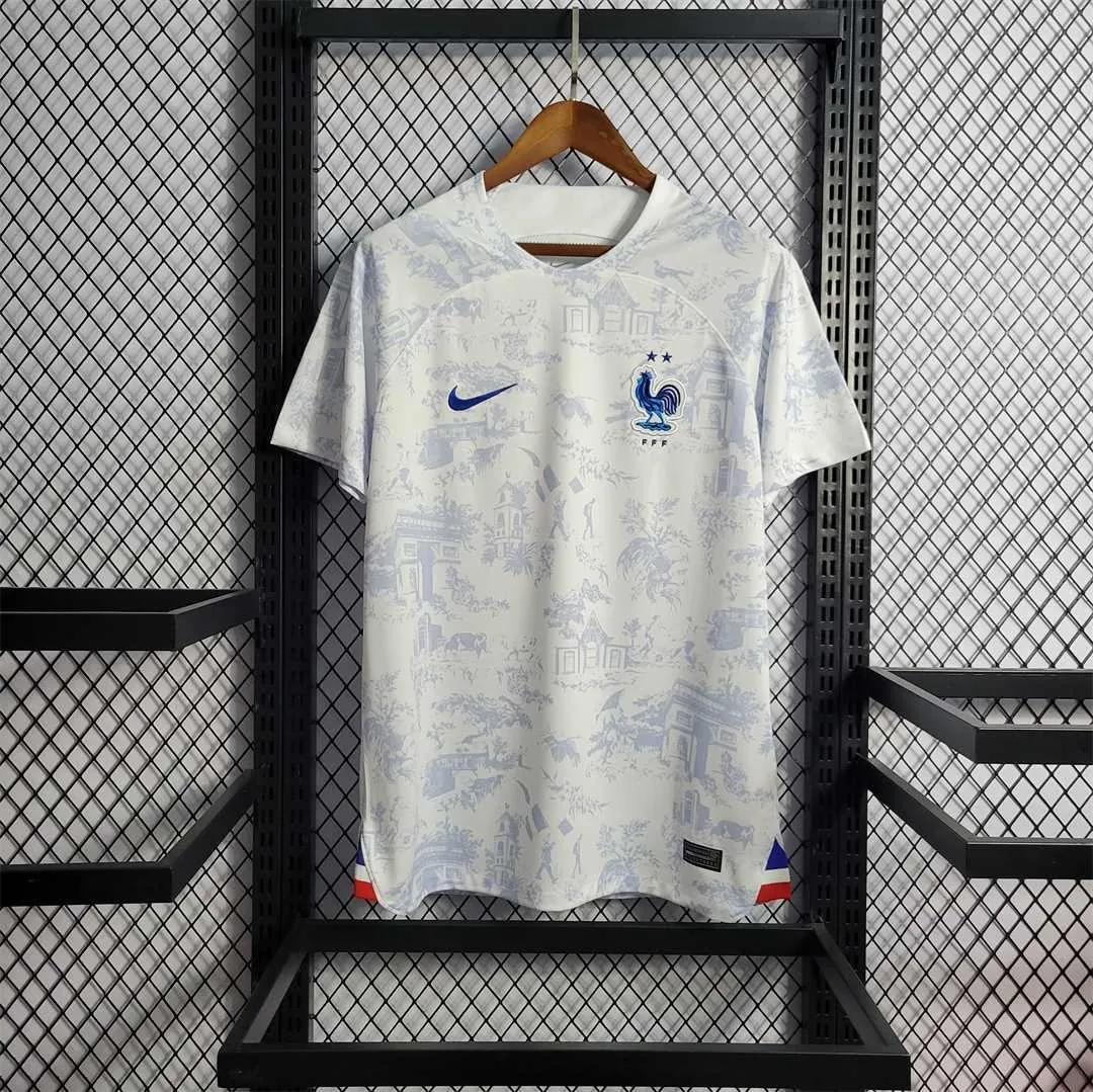2022 France away 1