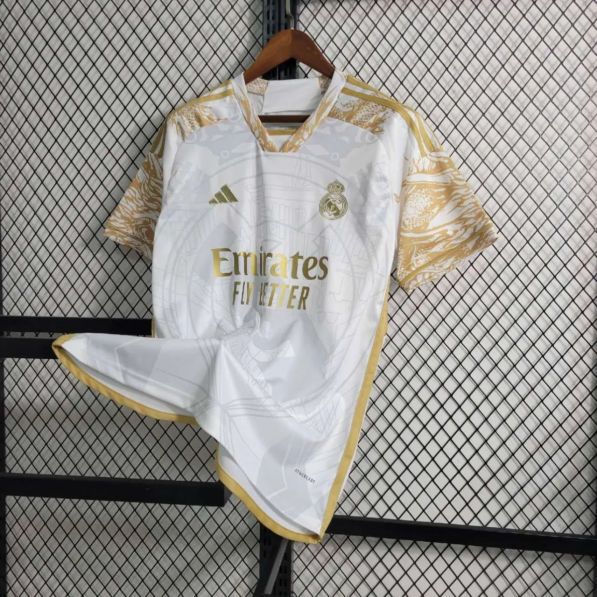 23-24 Real Madrid Special Editon Kit Golden Dragon Shirt Cheap Soccer Jerseys 5