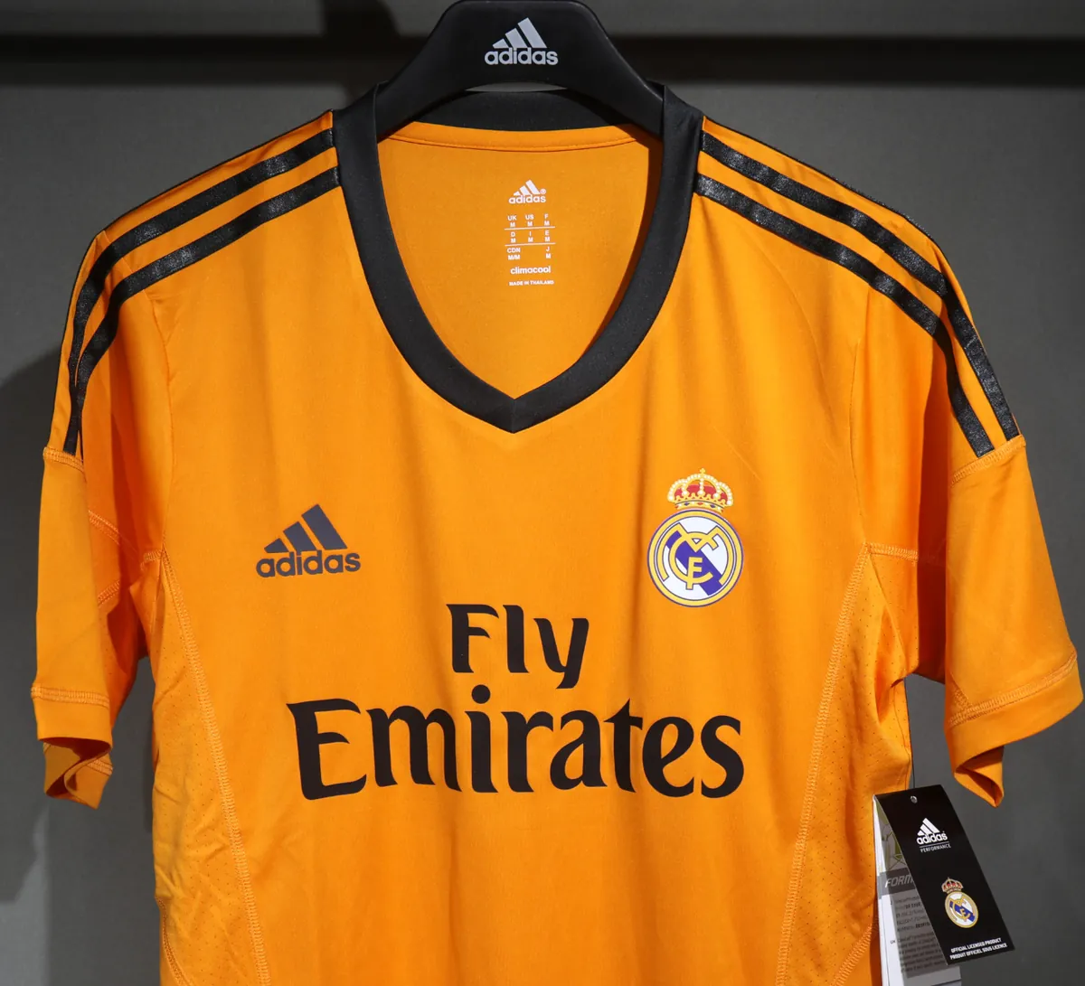 13-14 Real Madrid Third Away Retro Kit Vintage Player Version Sino Shirt AAAAJersey Dropship Yu 6