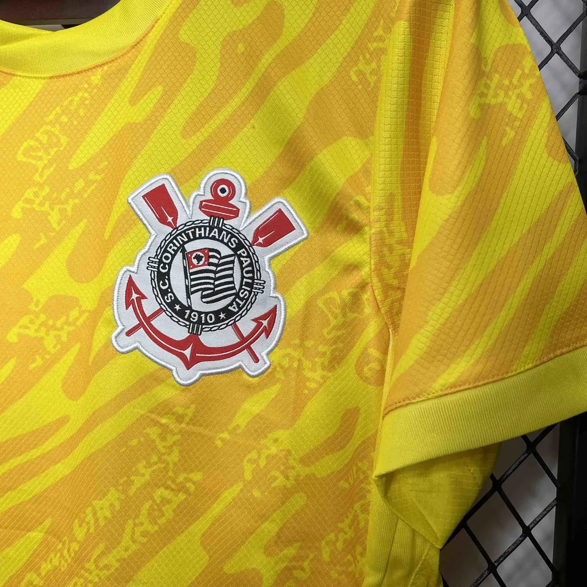 24-25 Corinthians Goalkeeper Yellow Kit Soccer Unifrom AAAAJersey Dropshiping Yupoo 3