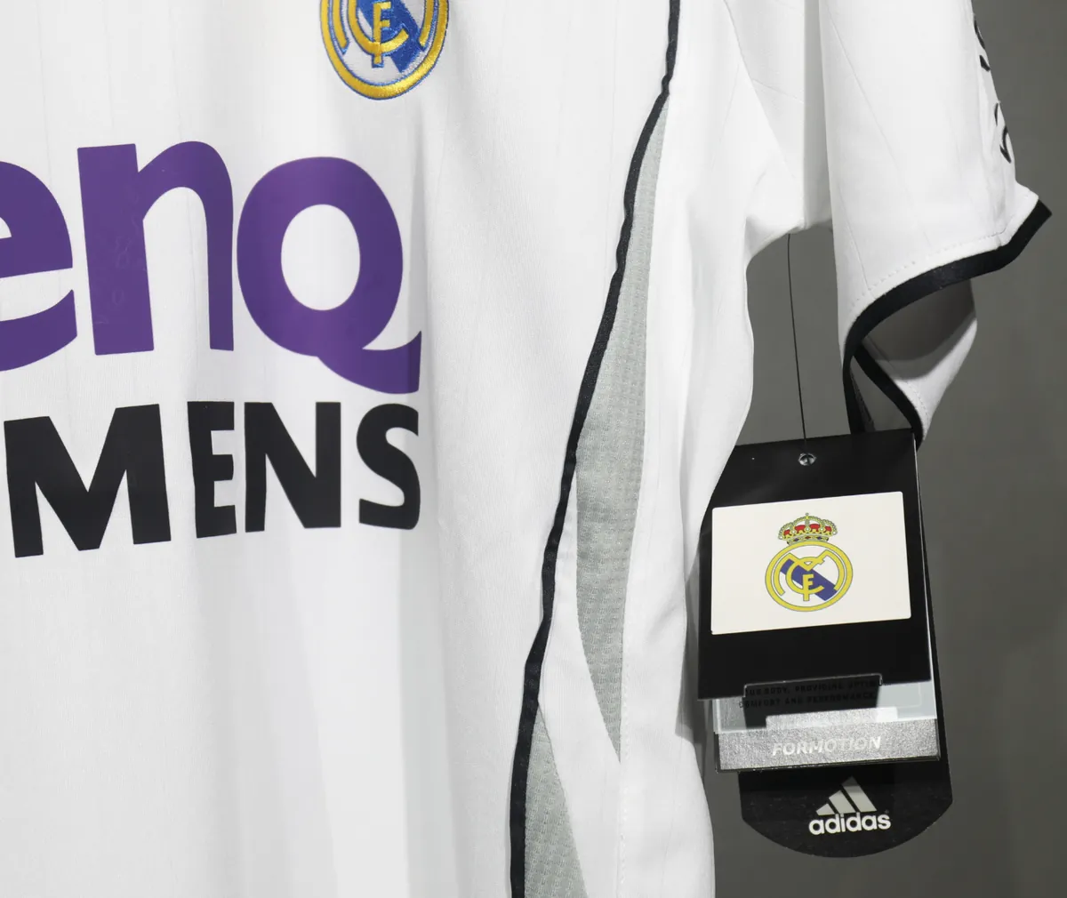 06-07 Real Madrid Home Retro Kit Vintage Player Version Sino Shirt AAAAJersey Dropship Yupoo 1