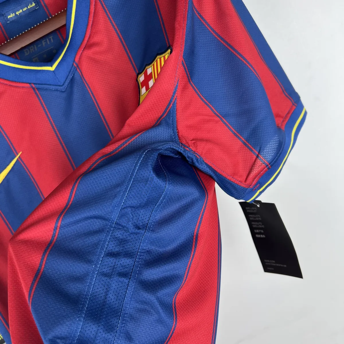 09-10 Retro Barcelona Home S-XXL 1