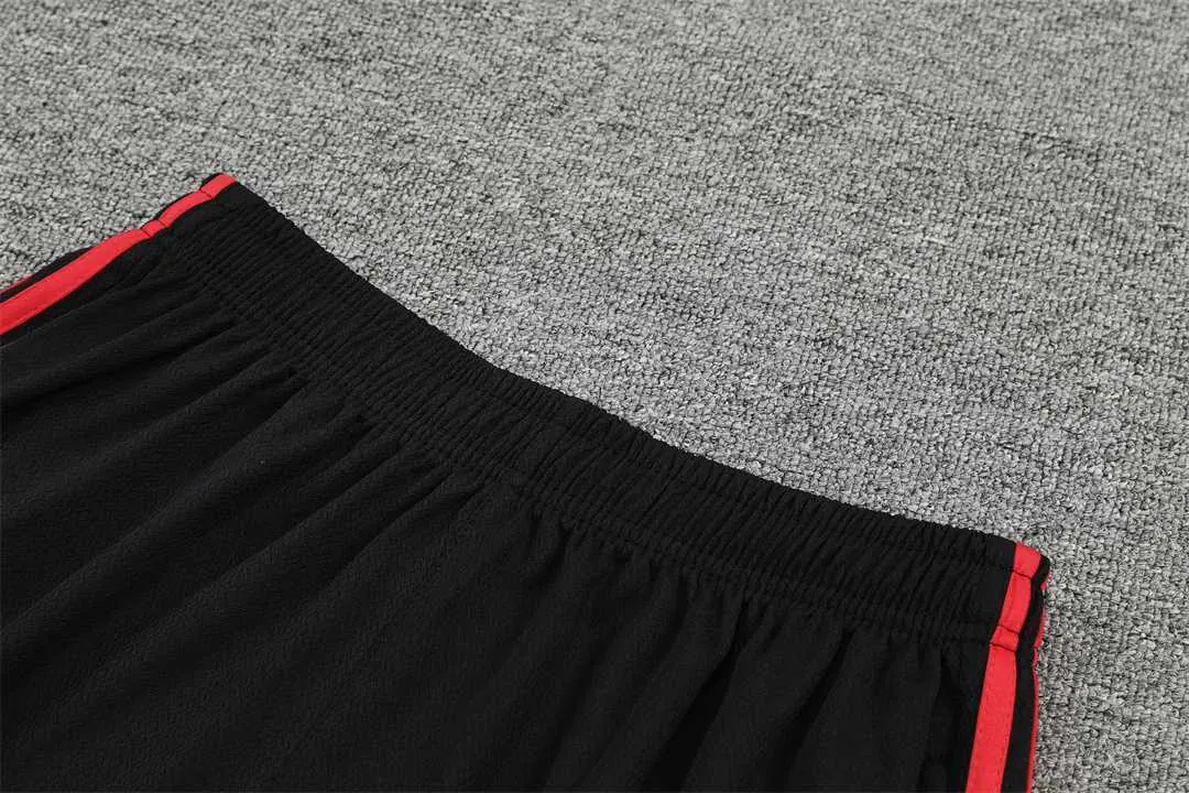 22-23 Bayern Munich training suit short sleeve kit red black 14
