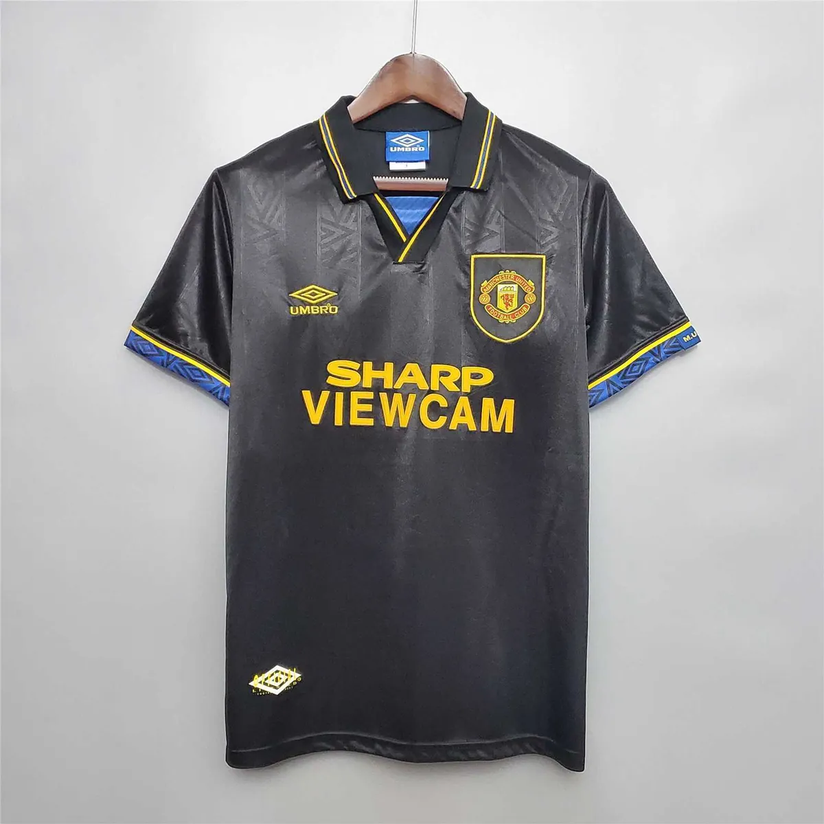 93-94 Manchester United away 9