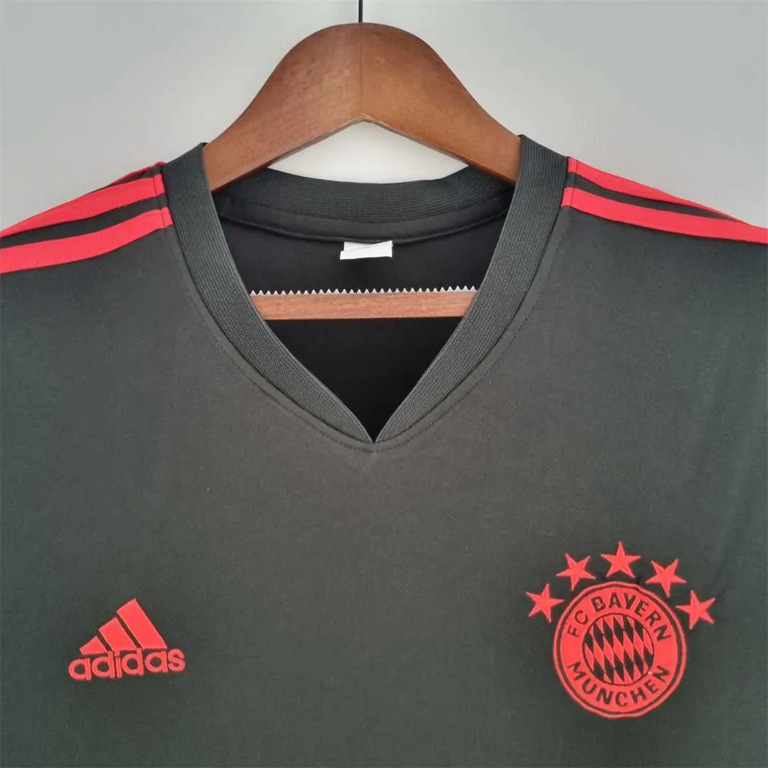 22-23 Bayern training suit blackred edge 7