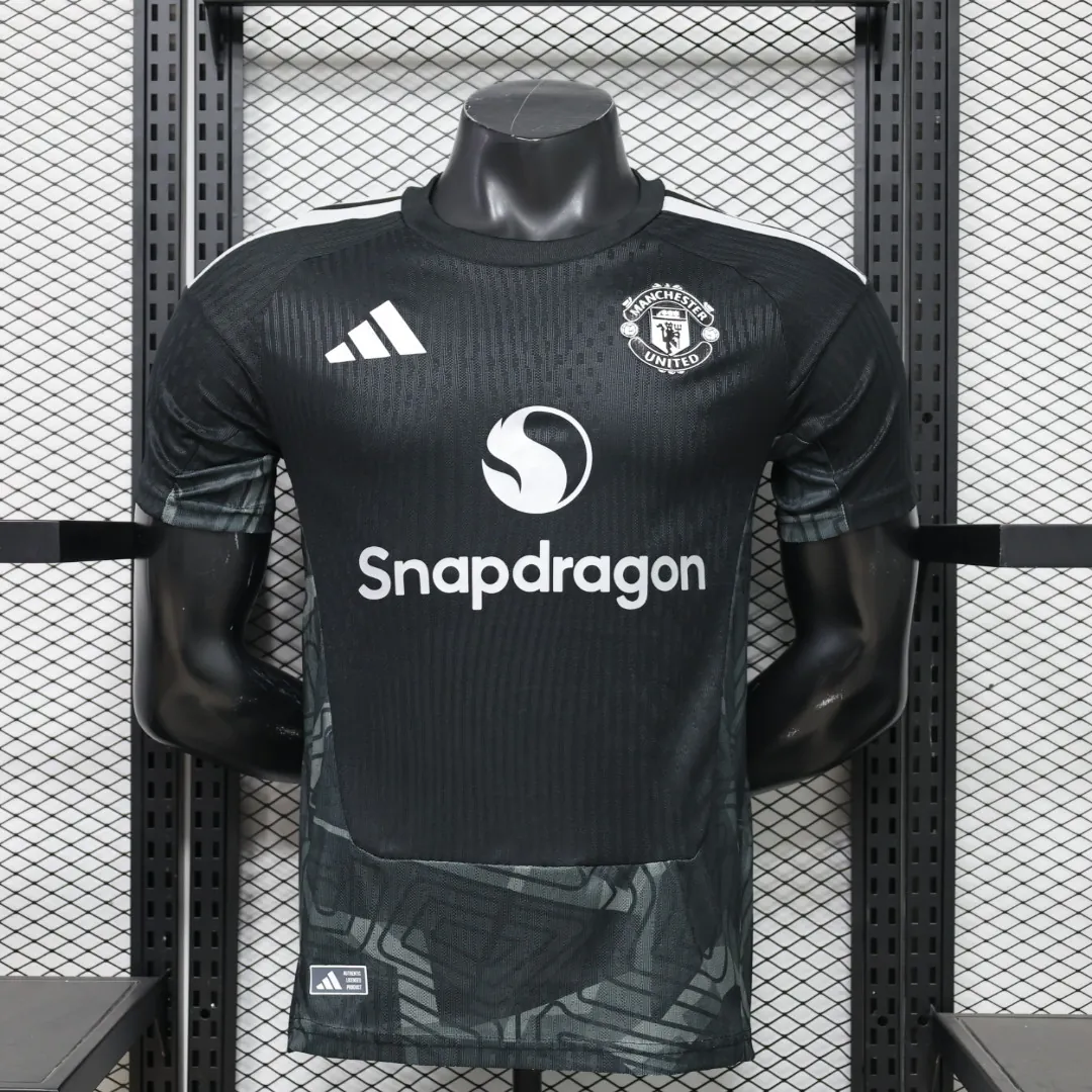 26-27 Manchester United Mens Goalkeeper kit Player Version Soccer T-Shirt AAAAJersey Supply Yupoo 7 2