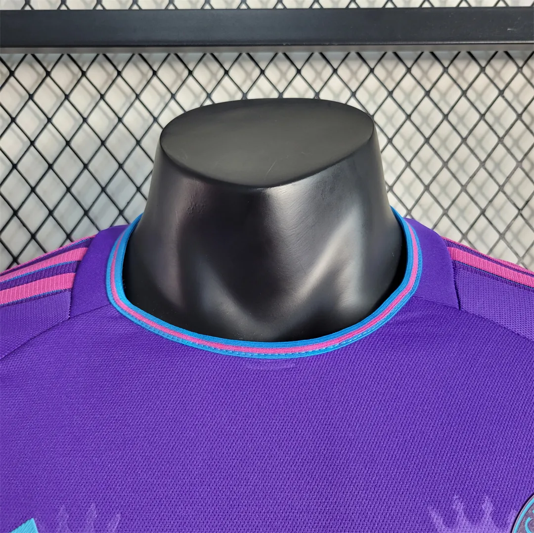 23-24 Charlotte away player version 1