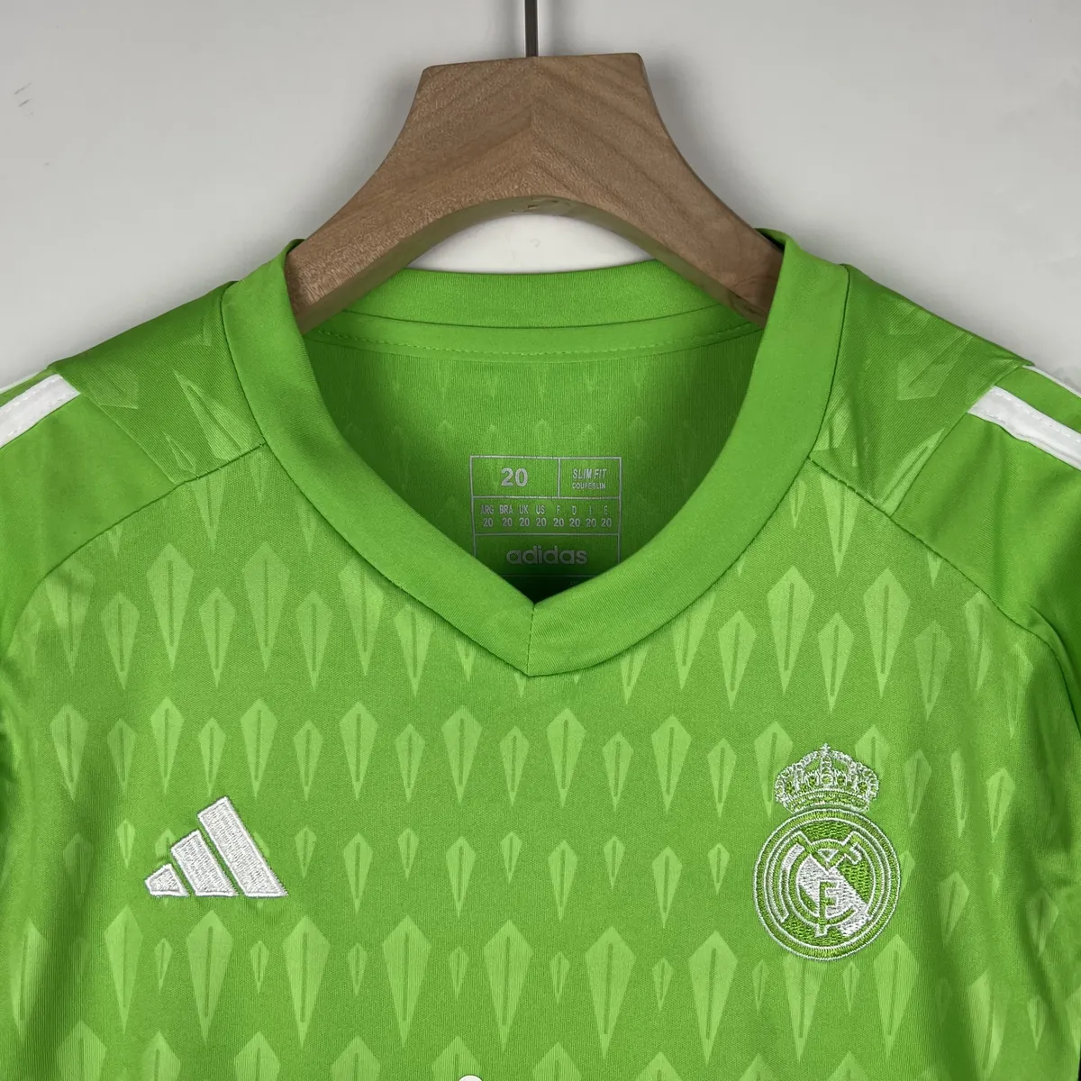23-24 Kids Goalkeeper Real Madrid Green Size 16-28 7