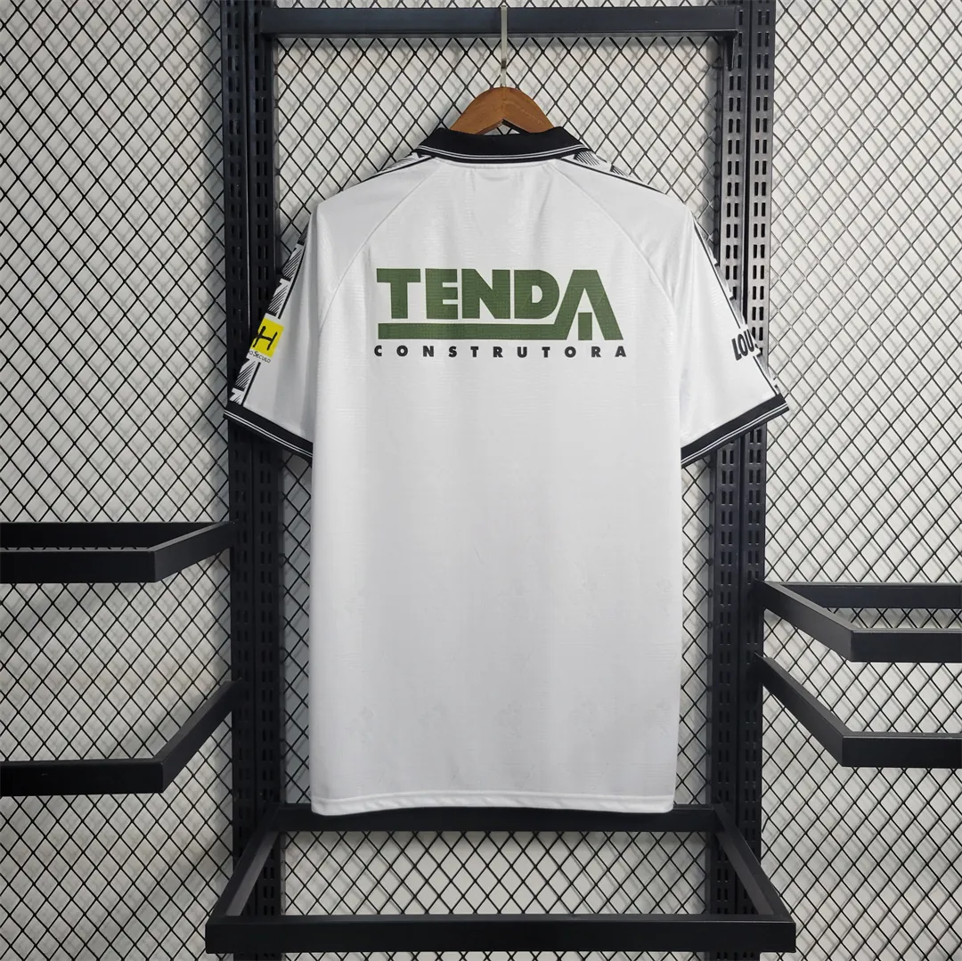 1997 Atletico Mineiro away 4