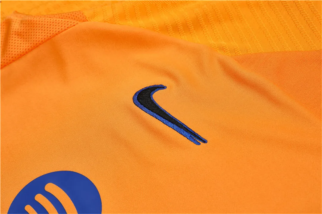 22-23 Barcelona training suit yellow 4