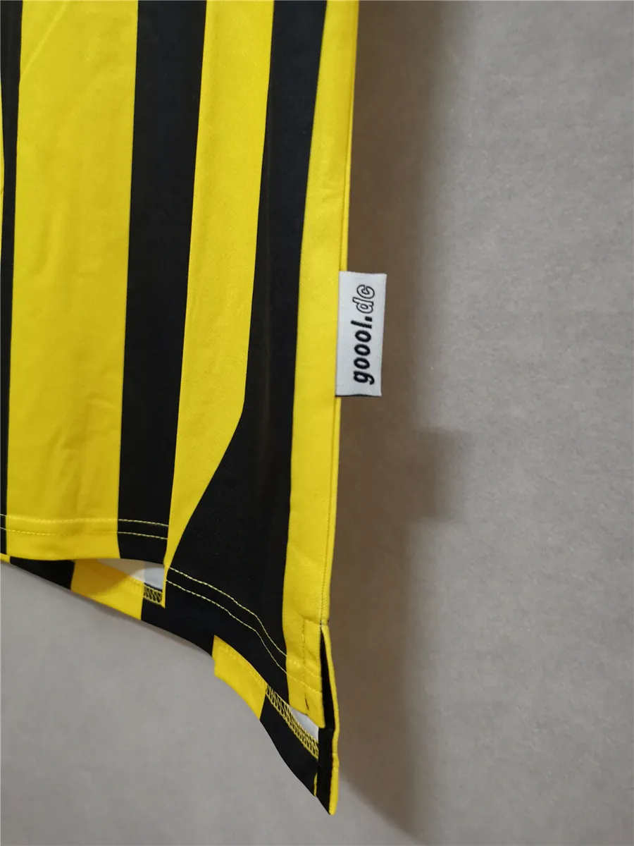2000 Dortmund home yellow 3