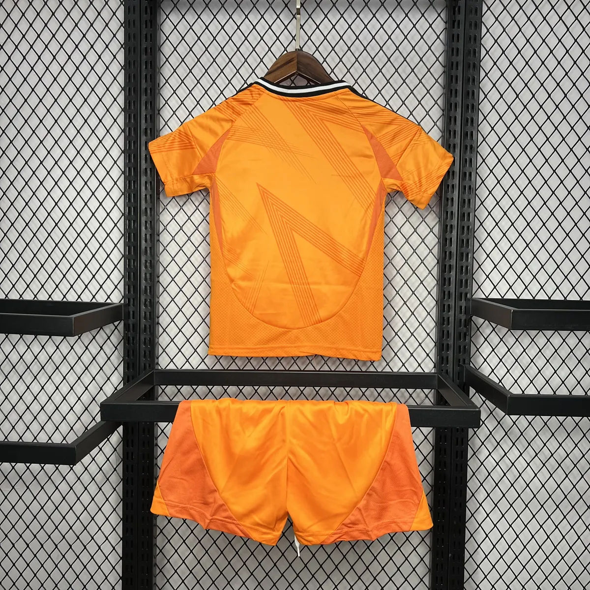 24-25 Real Madrid Away Kid Kits Youth Apparels AAAAJersey Wholesale Yupoo 1