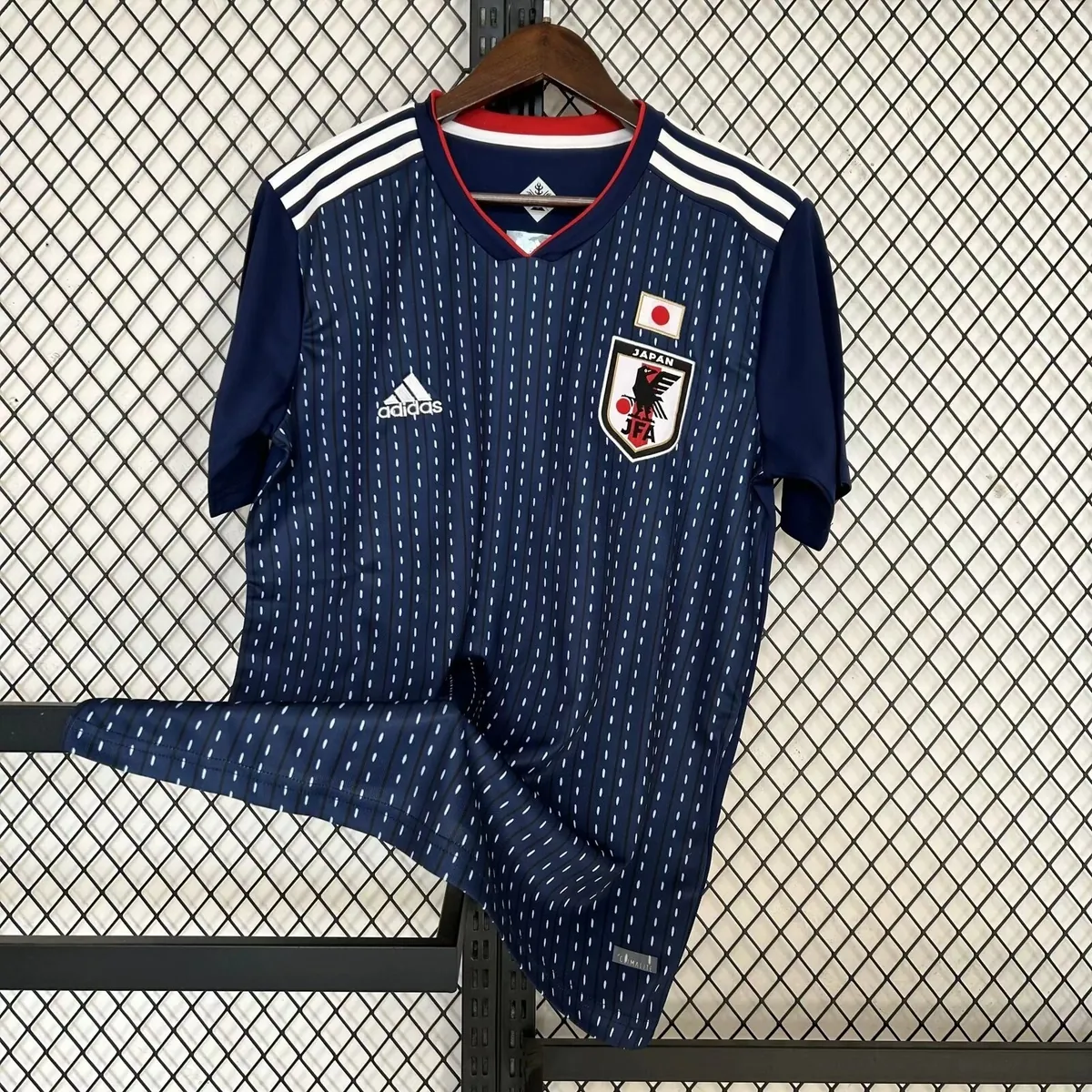 18-19 Japan Home Retro Kit Vintage Shirt Soccer Jerseys For Sale 4