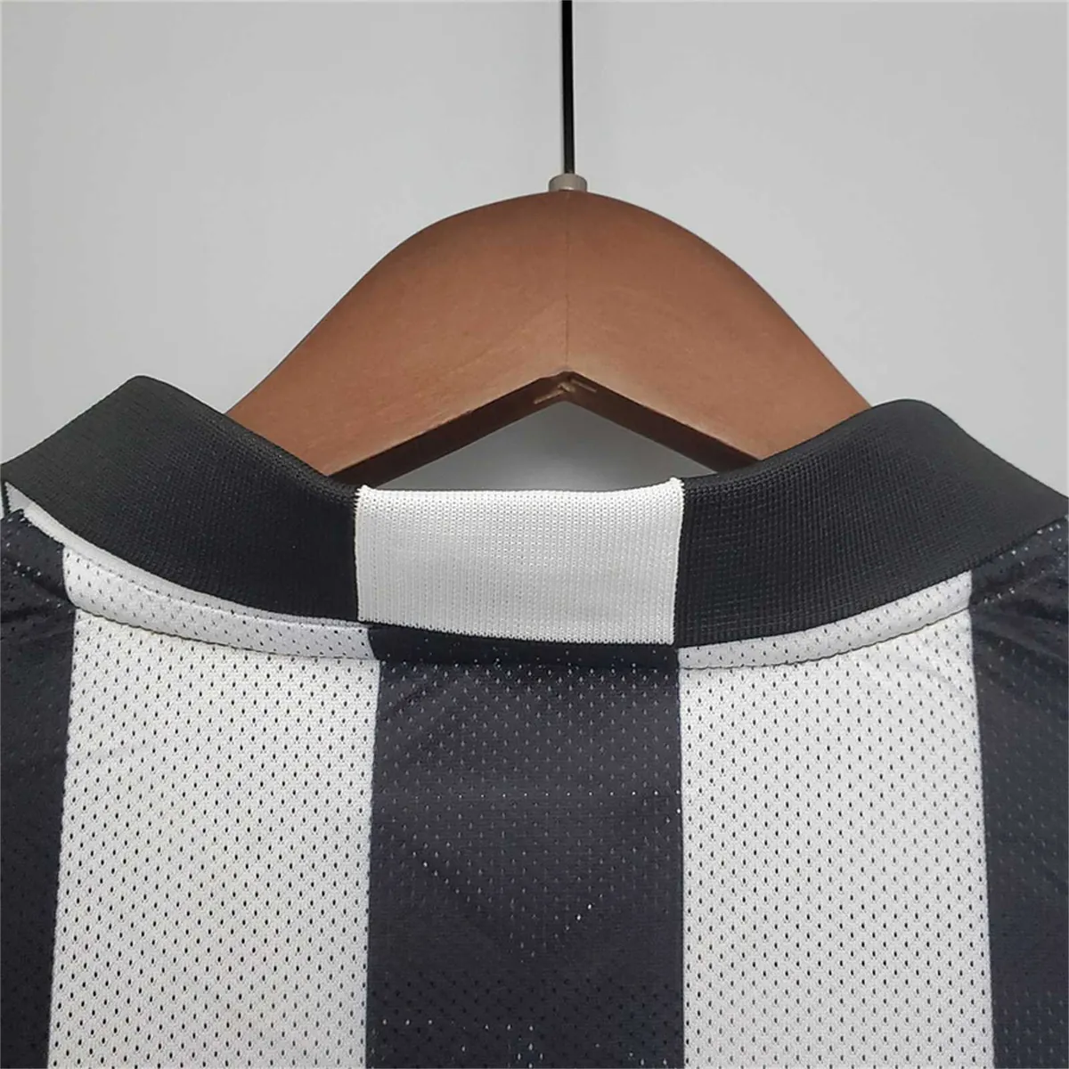 14-15 Juventus home Soccer Retro Jersey Supplier S-2XL 1