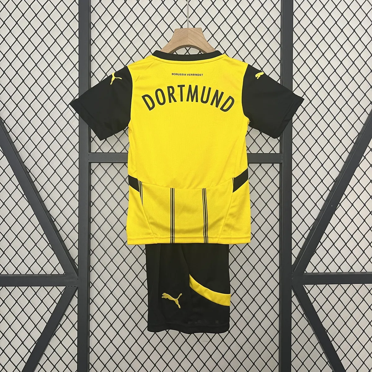 24-25 Dortmund BVB Home Kid Kits Youth Apparels AAAAJersey Supplier Yupoo 6