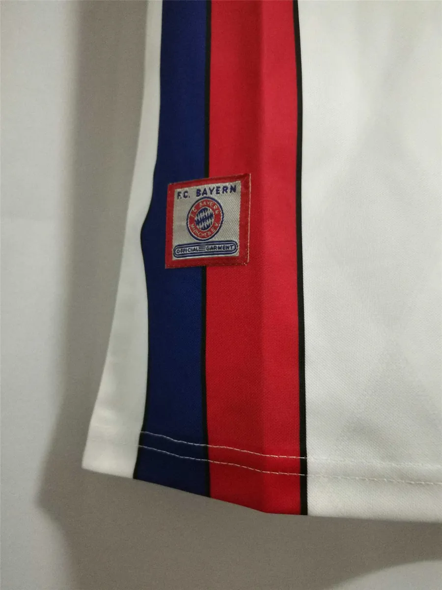 95-96 Bayern Munich white away 4
