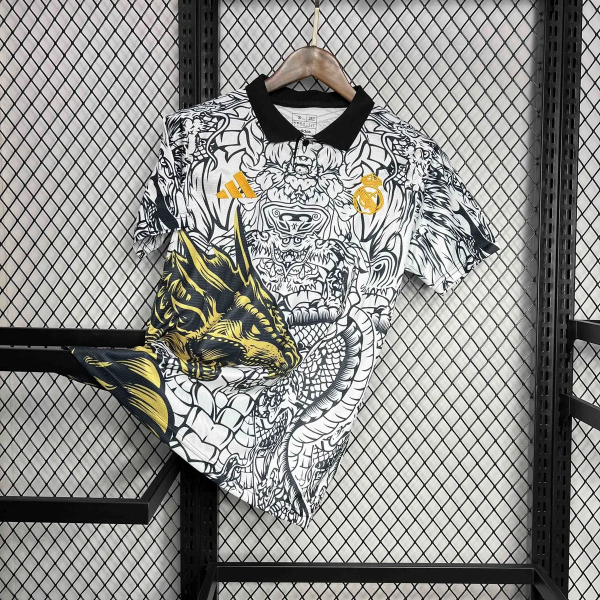 2024 Real Madrid Golden Dragon Special Edition Kit Soccer Uniform AAAAJersey Dropshiping Yupoo 2