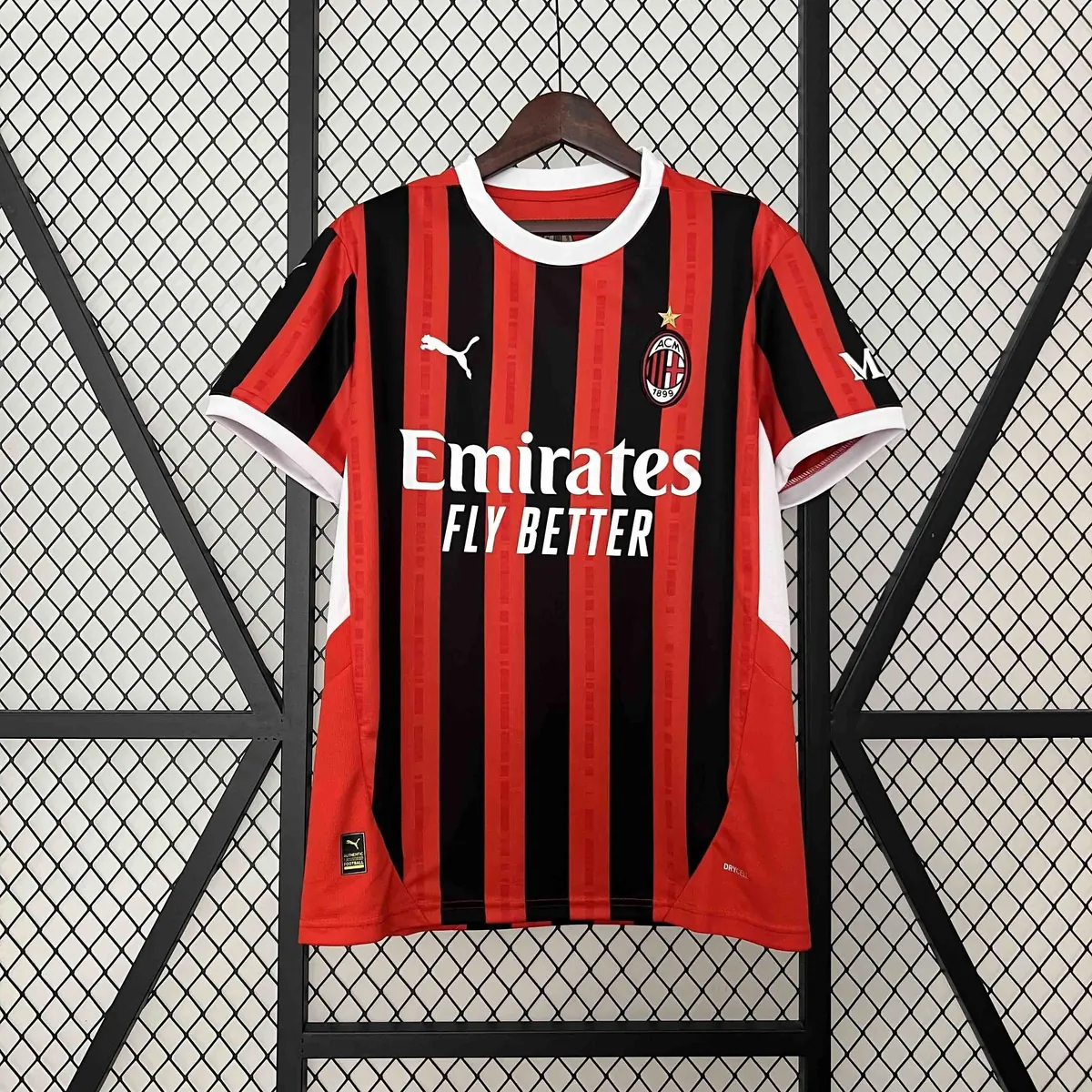 24-25 AC Milan Home Kit Soccer Uniform AAAAJersey Wholesale Yupoo 8