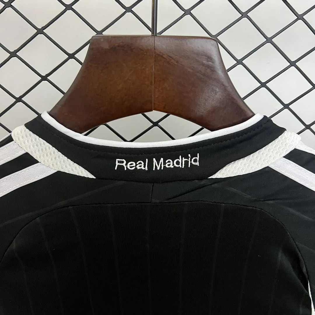 06-07 Real Madrid Away Retro Kid Kits Vintage Youth Apparels AAAAJersey Supplier Yupoo 5
