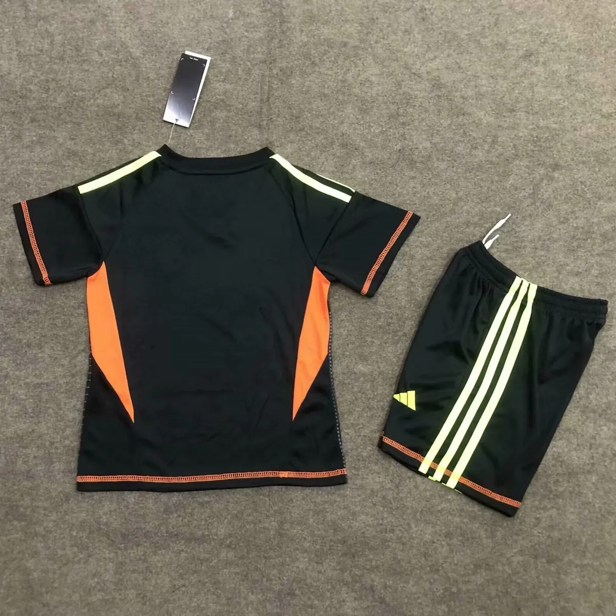 2024 Germany Goalkeeper Kid Kits Black Youth Apparels AAAAJersey Wholesale Yupoo 1