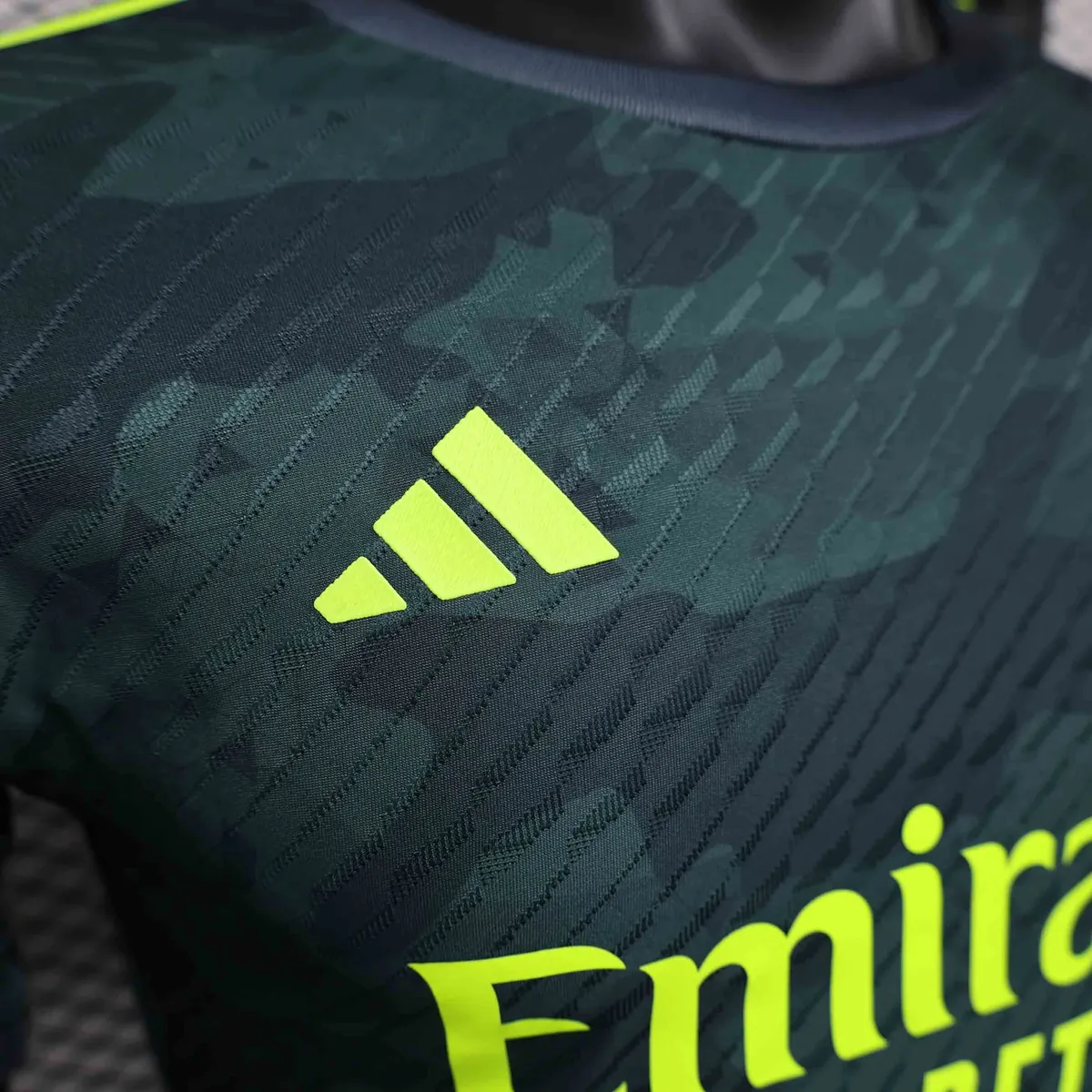 24-25 Real Madrid Special Edition Kit Green Player Version Shirt Football AAAAJersey Supplier 2