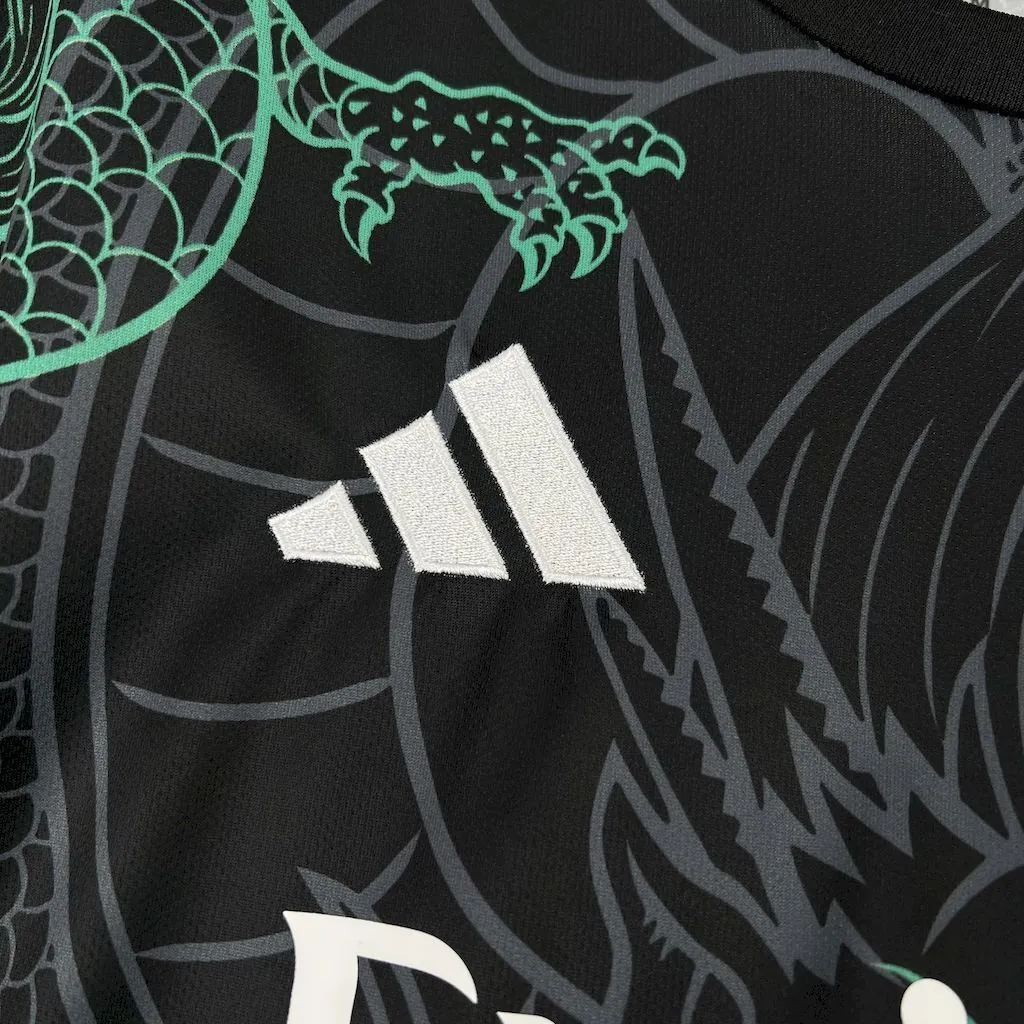 25-26 Real Madrid Green Dragon Special Edition Shirt AAAAJersey Dropship Yupoo 1