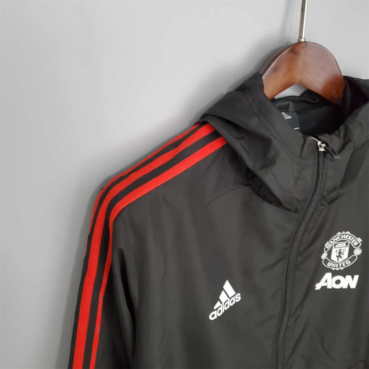 21-22 Manchester United Black Windbreaker 6