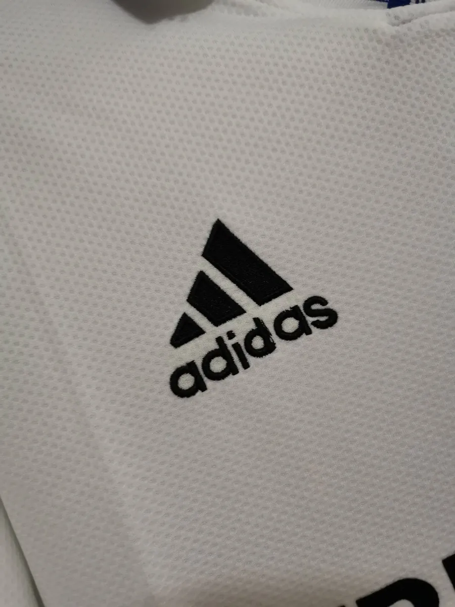 99-00 Marseille home 1
