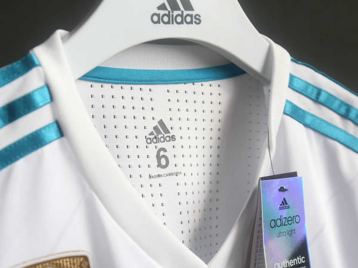 17-18 Real Madrid Home Retro Kit Vintage Player Version Long Sleeve Shirt AAAAJersey Dropship Y 2