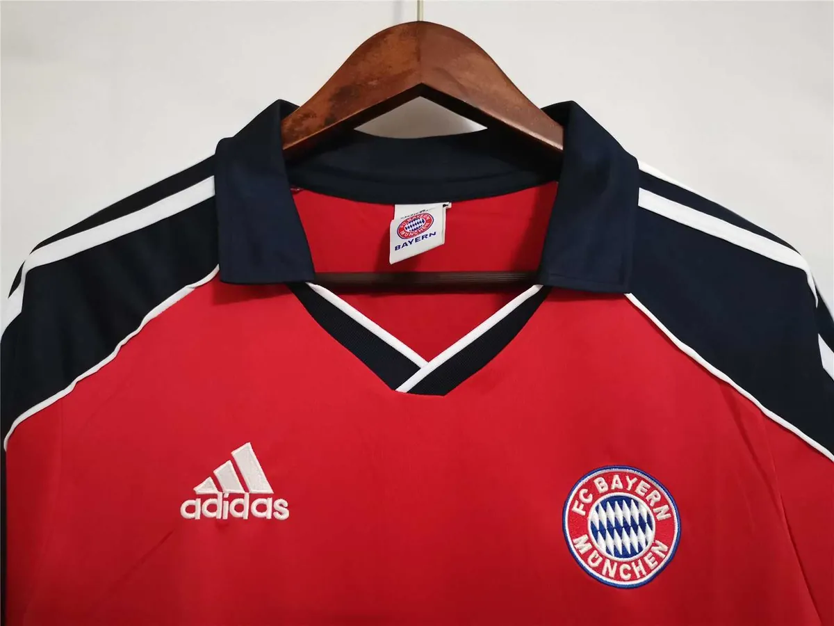 00-01 Bayern Munich Champions League home red 4