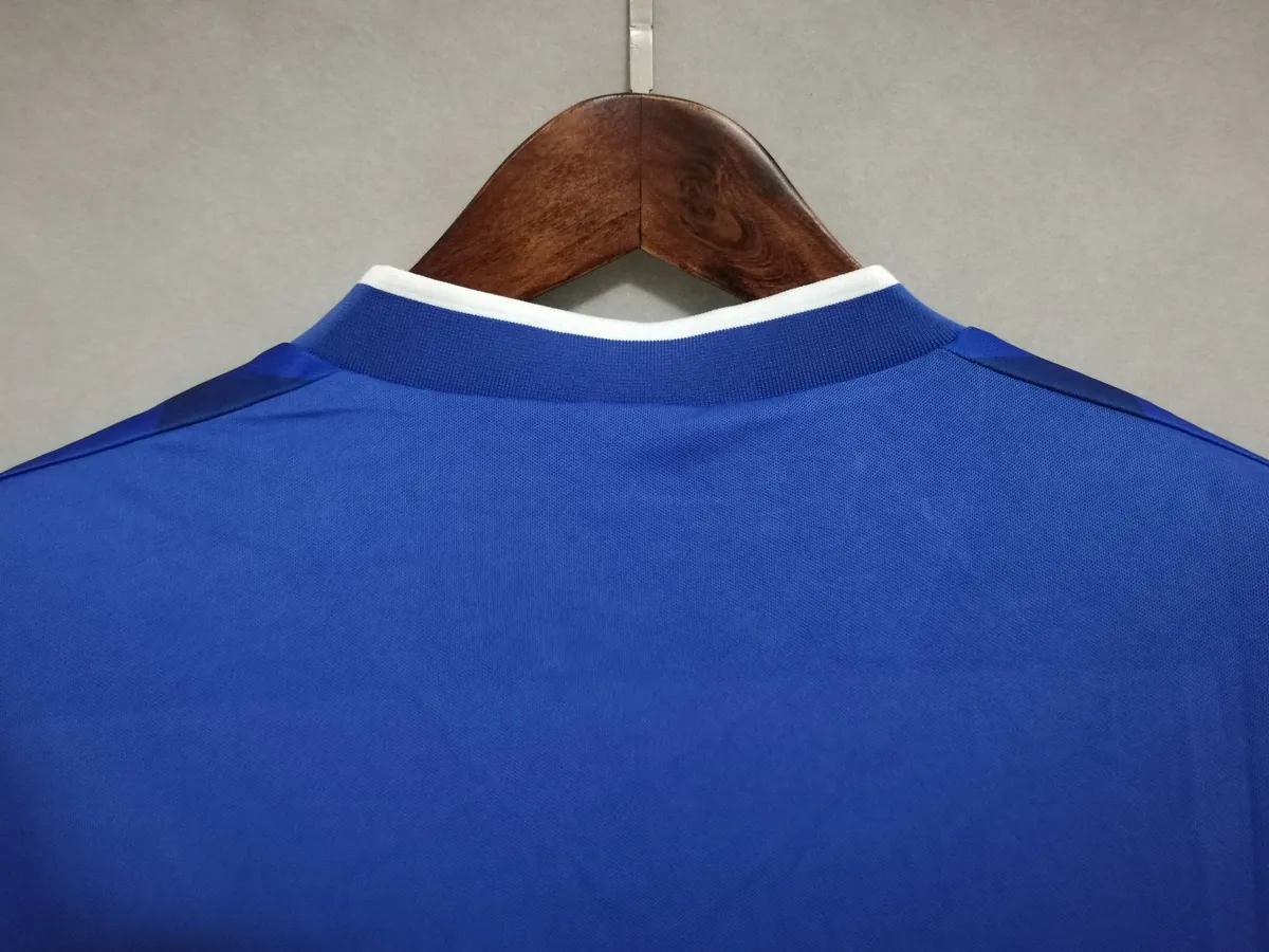 86-87 Everton home blue 3