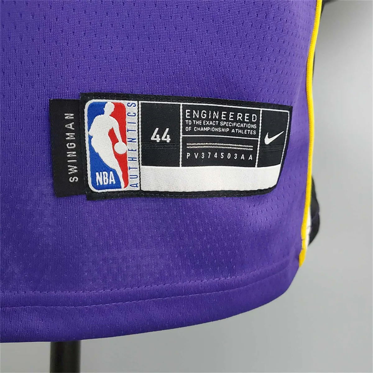 Lakers Rondo#4 Crew Neck Purple (Flyers) 1
