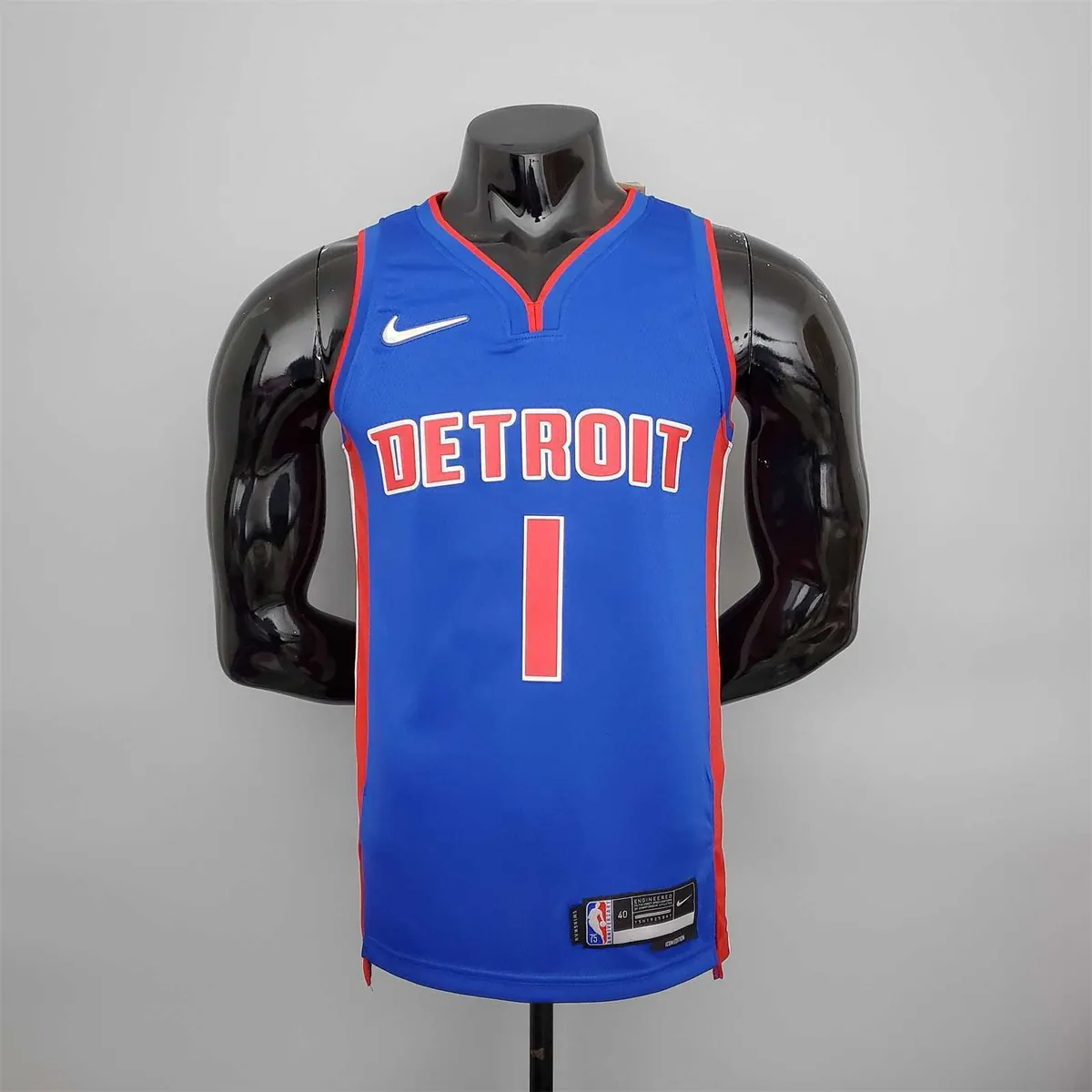 75th Anniversary Iverson #1 Pistons Blue 11