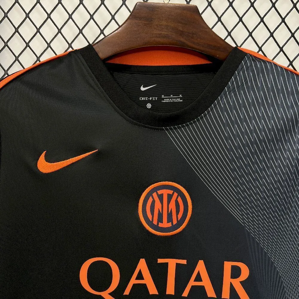25-26 Inter Milan Training Kit Football Uniform AAAAJersey Wholesale Yupoo 3