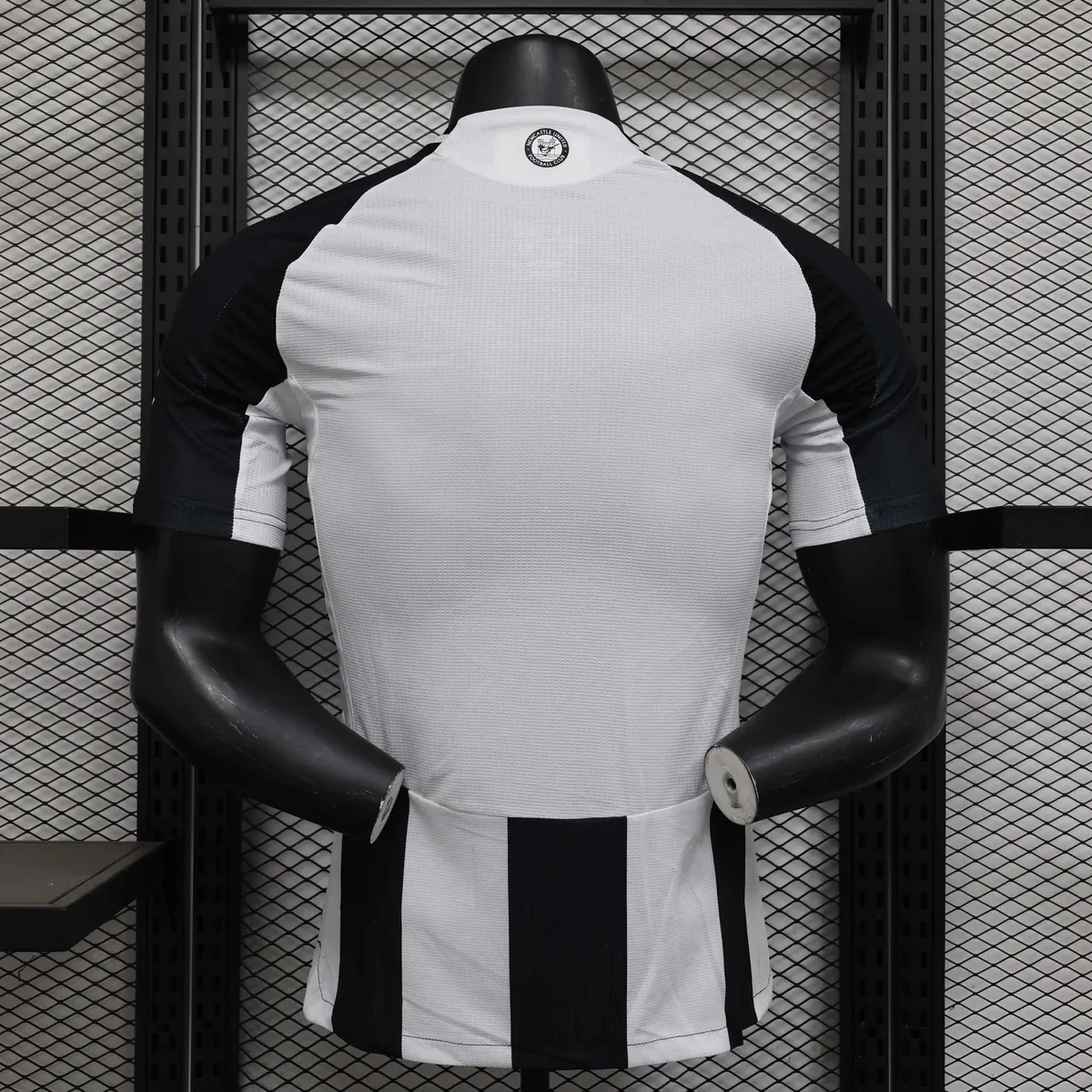 24-25 Newcastle United Home Kit Player Version Shirt AAAAJersey Supplier Yupoo 1