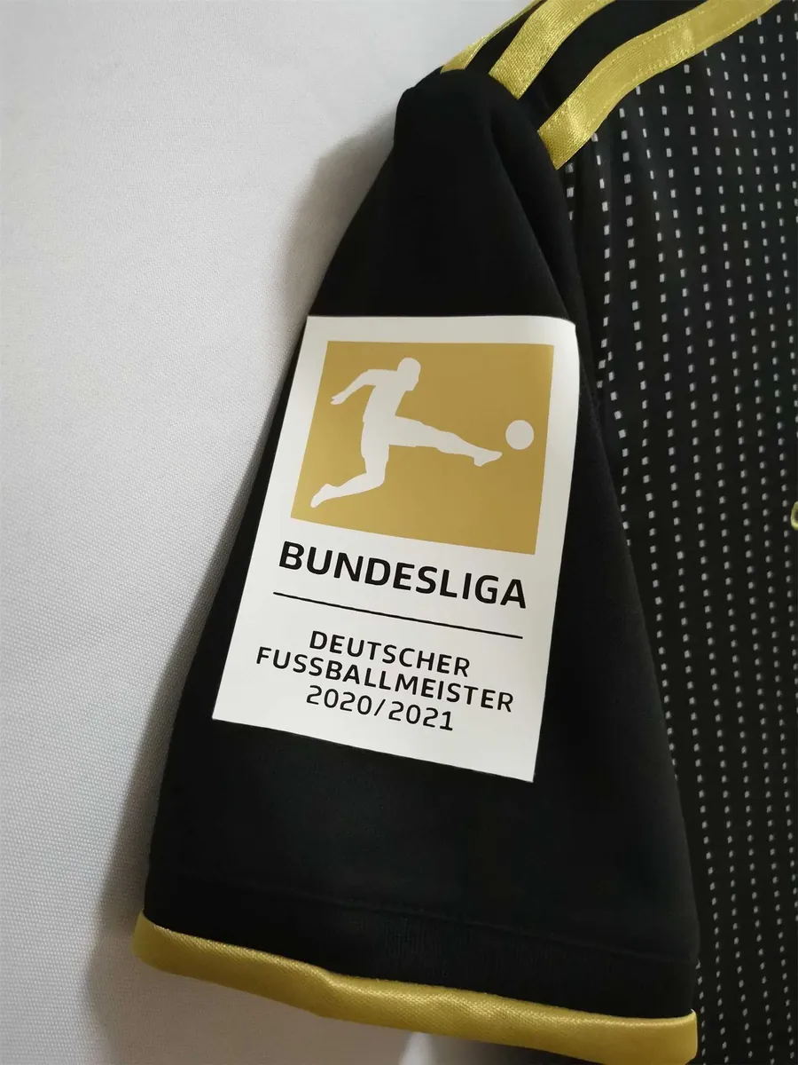 21-22 Bayern Munich away 14