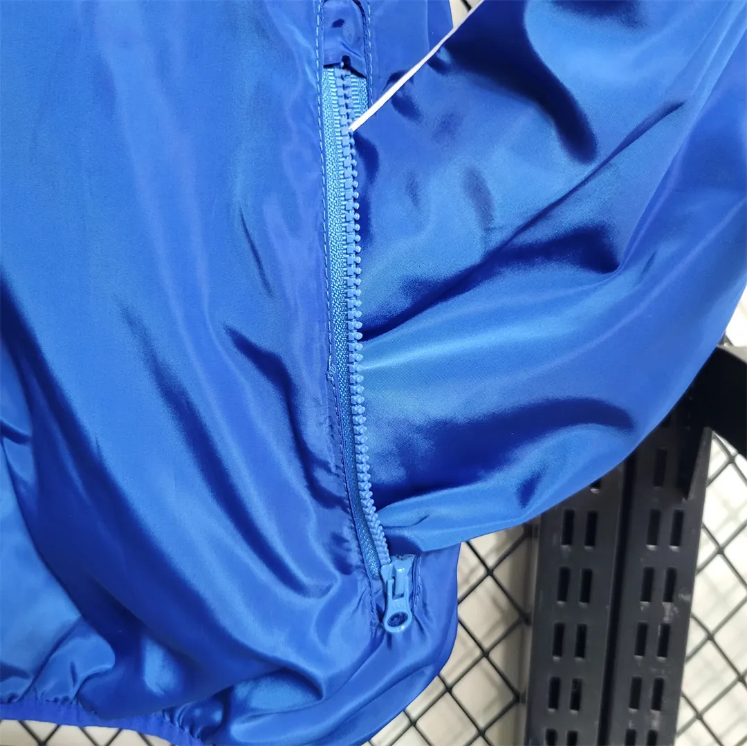 23-24 Windbreaker Yokohama F. Marinos 4