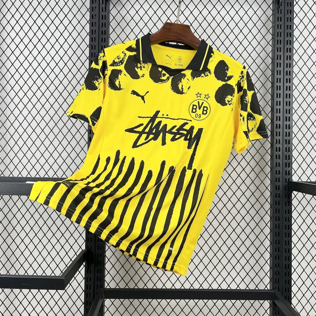 25-26 Borussia Dortmund x Kidsupre&Stussy Special Kit Football Apparels Soccer AAAAJersey Yupoo 1