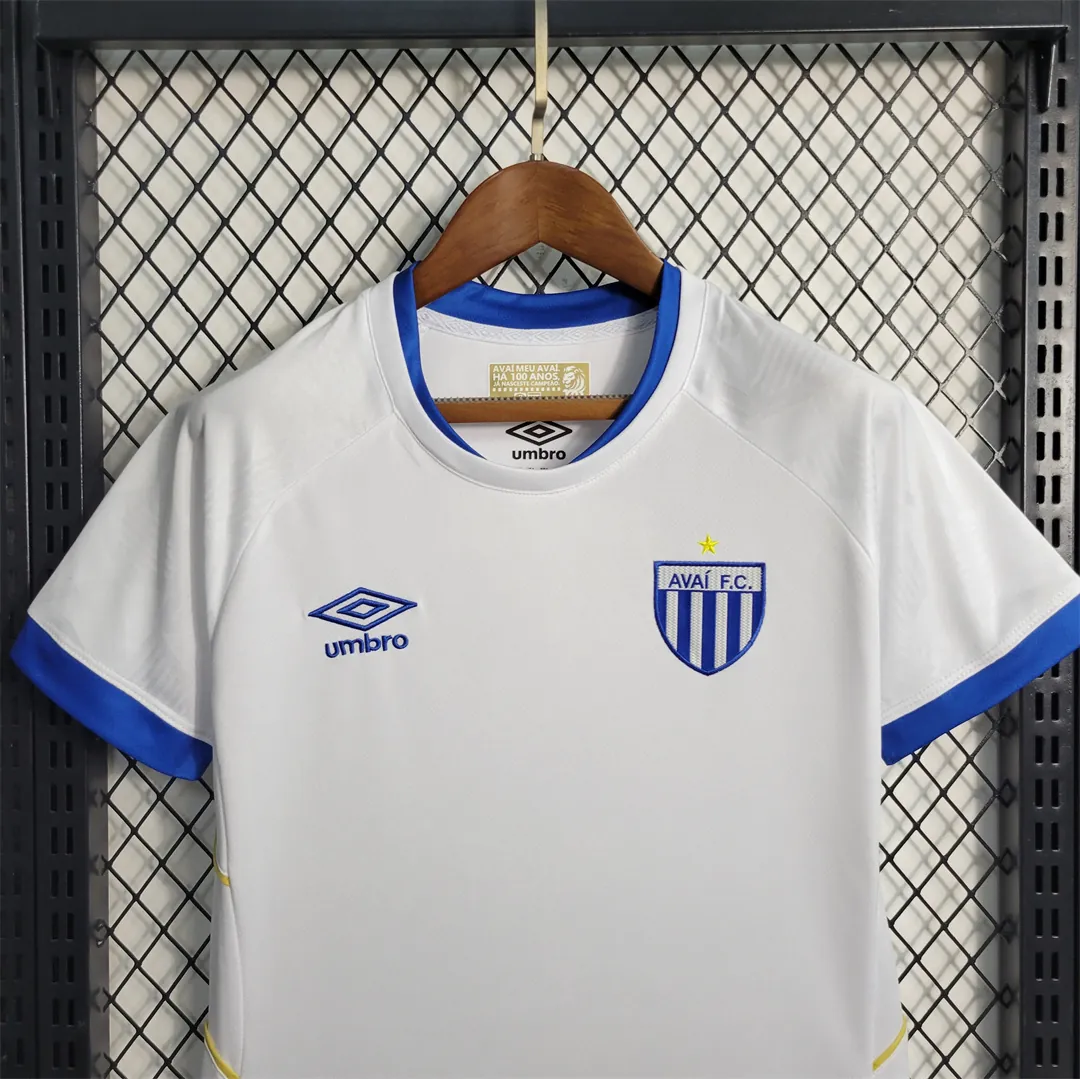 23-24 Women's Avai away 9