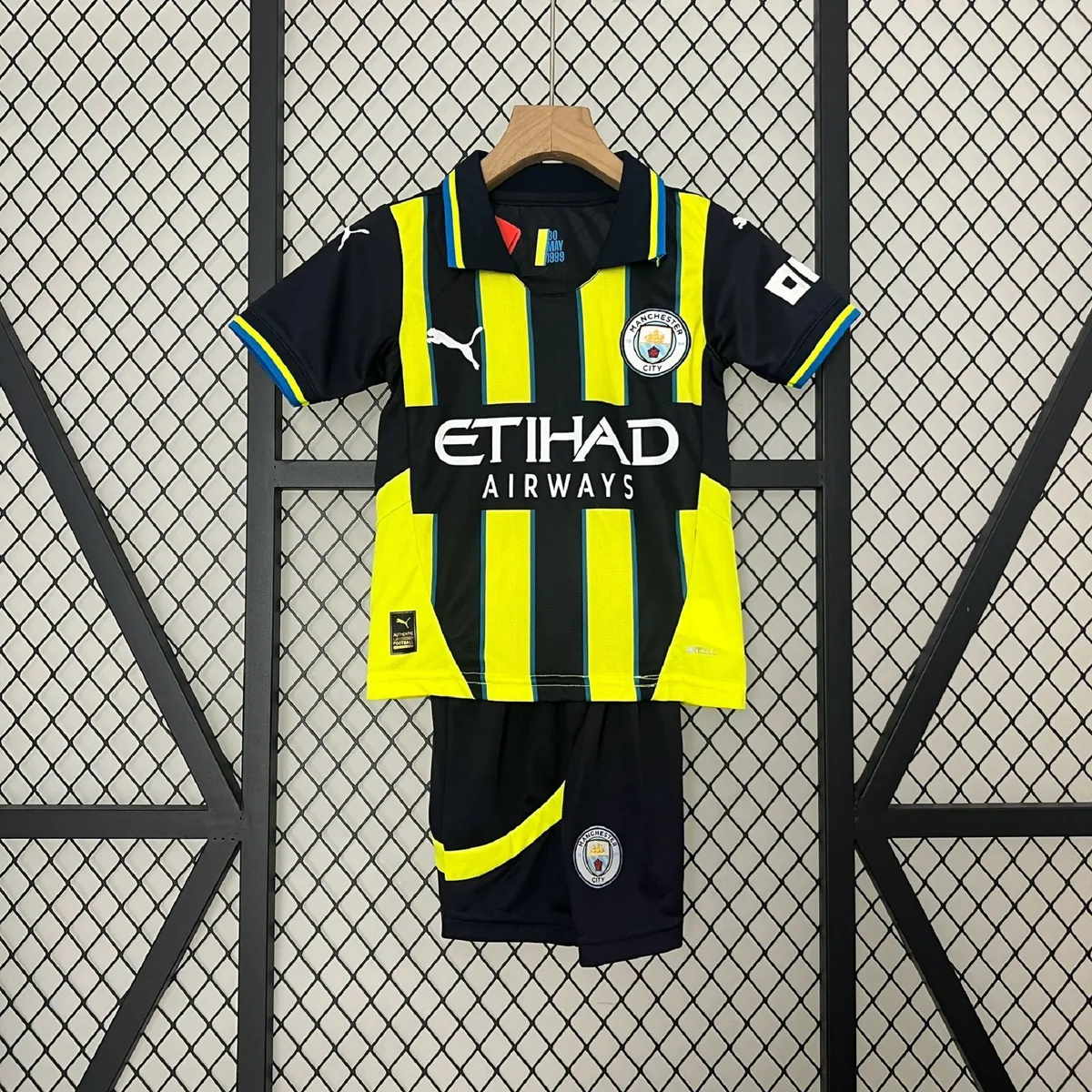 24-25 Manchester City Away Kid Kits Youth Apparels AAAAJersey Supplier Yupoo 10