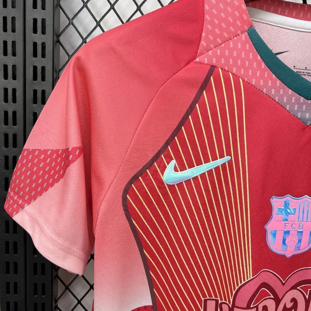 25-26 Barcelona Pink X KAROLG Football T-Shirt Custom Edition AAAAJersey Dropship Yupoo 3