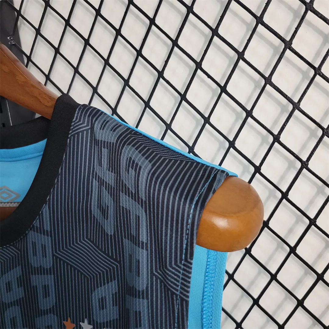 23-24 Gremio Training Vest 1
