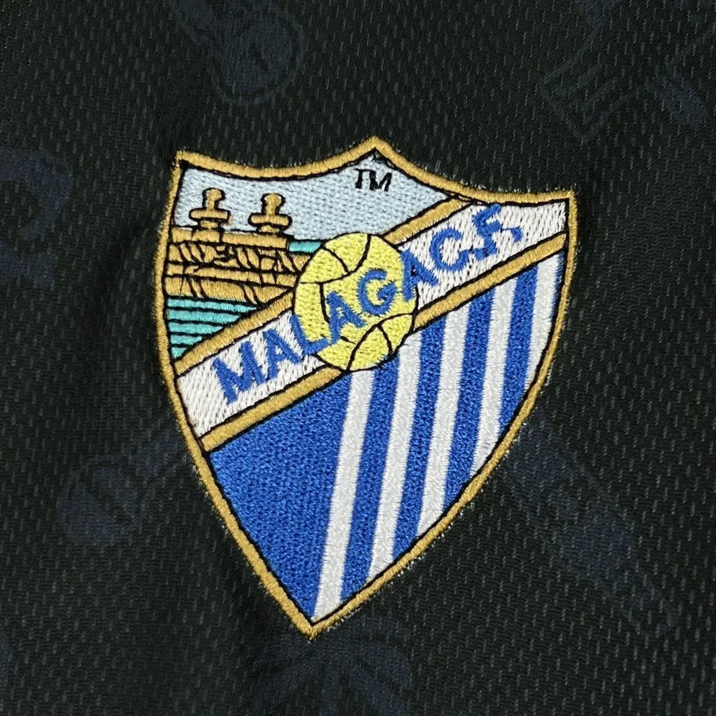 25-26 CD Leganes Mens Black Retro Kit Vintage Soccer T-Shirt AAAAJersey Supply Yupoo 2
