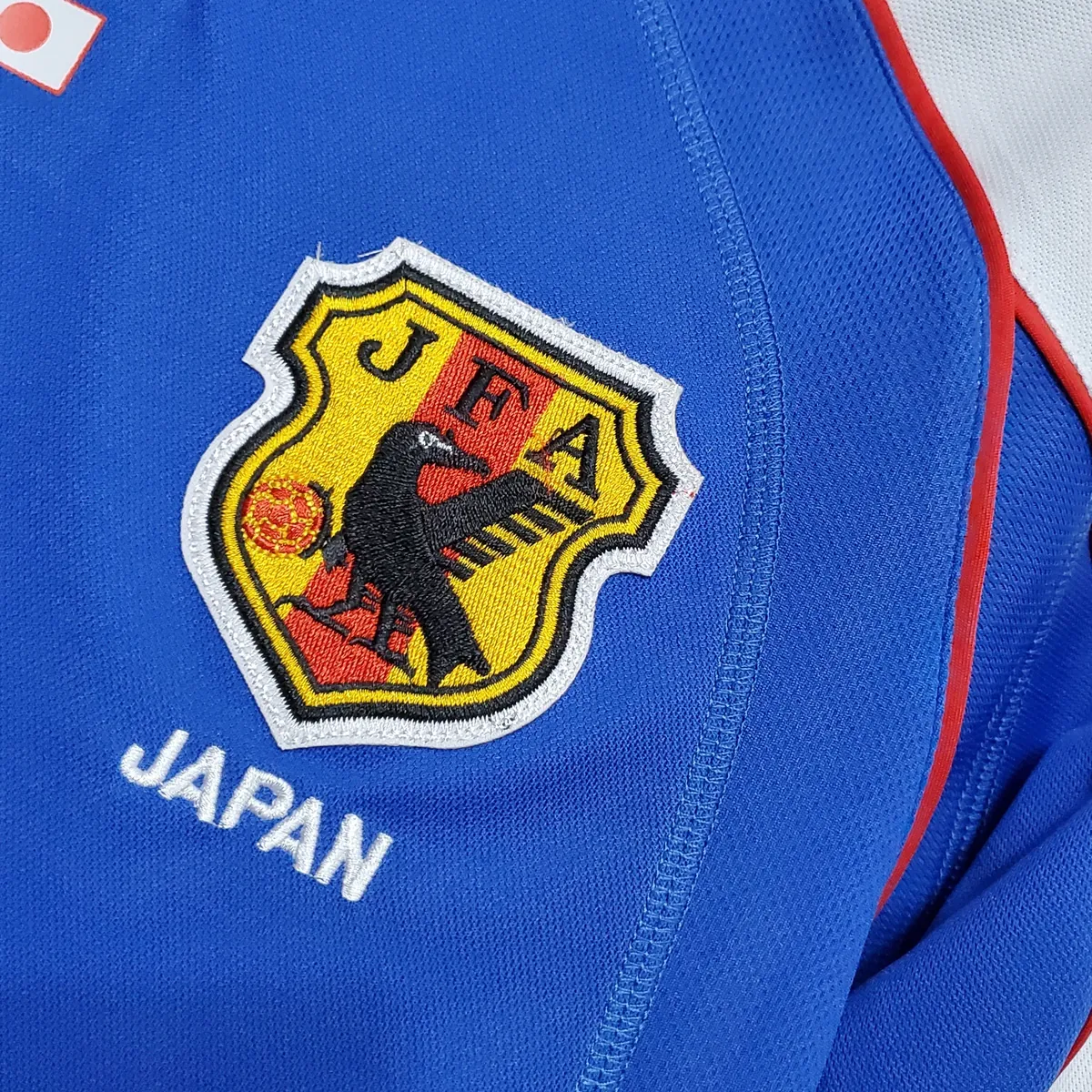 2000 Japan home 5