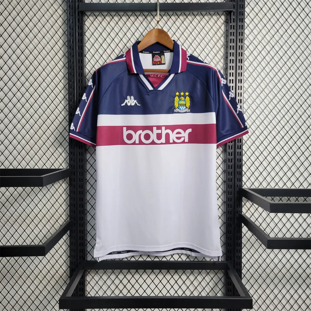 97-98 Manchester City away 8