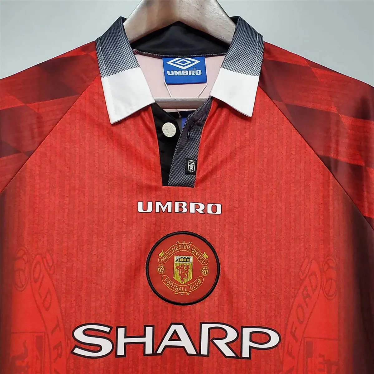 96-97 Manchester United home long sleeve 5